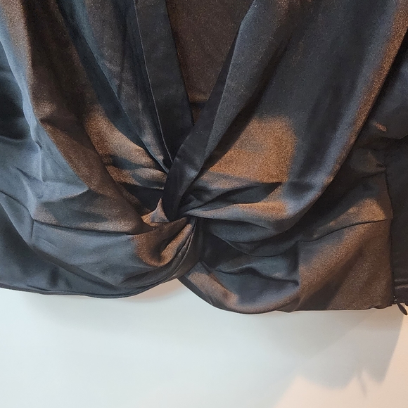 Rachel Zoe Twist front top Size L Black - Picture 5 of 10